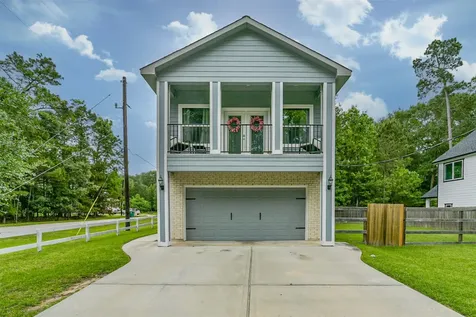 725 Magnolia Point Drive Huffman TX 77336
