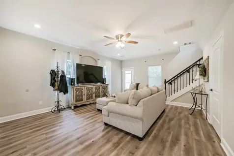 725 Magnolia Point Drive Huffman TX 77336