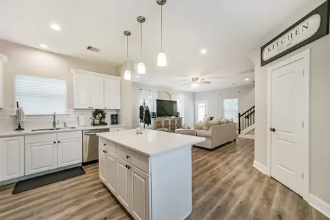 725 Magnolia Point Drive Huffman TX 77336