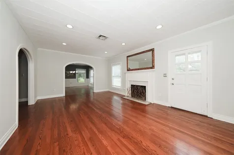 603 S Mccarty Avenue Eagle Lake TX 77434