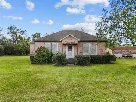 11703 Fm 1764 Santa Fe TX 77510