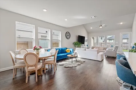 9211 Fenton Oaks Drive Cypress TX 77433