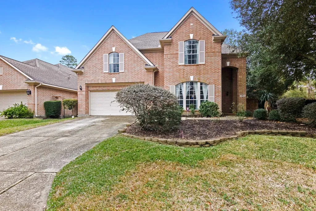 2 Surrey Run Place The Woodlands TX 77384