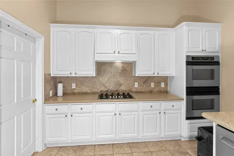 2 Surrey Run Place The Woodlands TX 77384