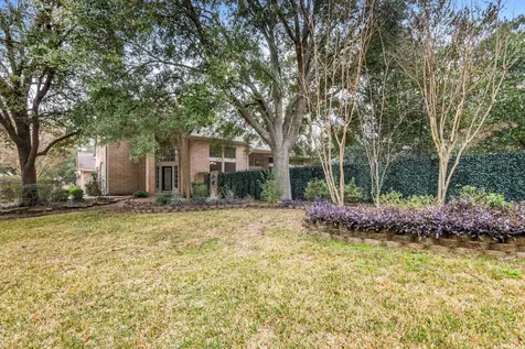 2 Surrey Run Place The Woodlands TX 77384