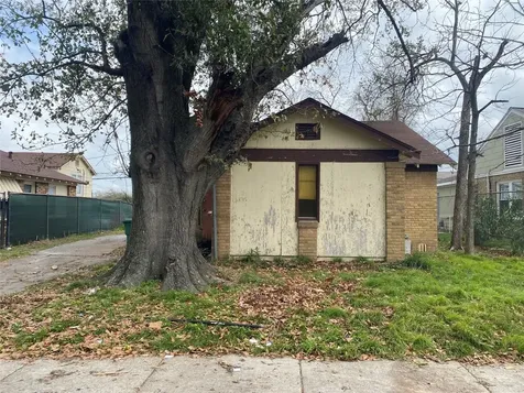 2715 Oakcliff Street Houston TX 77023