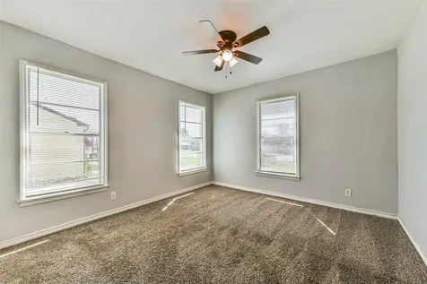 311 S Kansas Street La Porte TX 77571