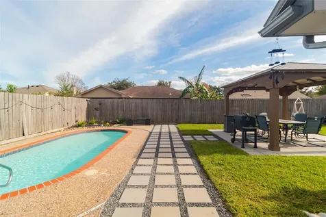 3719 Royal Manor Drive Houston TX 77082