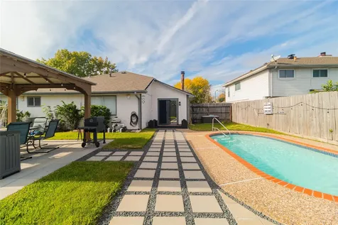 3719 Royal Manor Drive Houston TX 77082