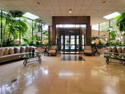 3525 Sage Road 908 Houston TX 77056