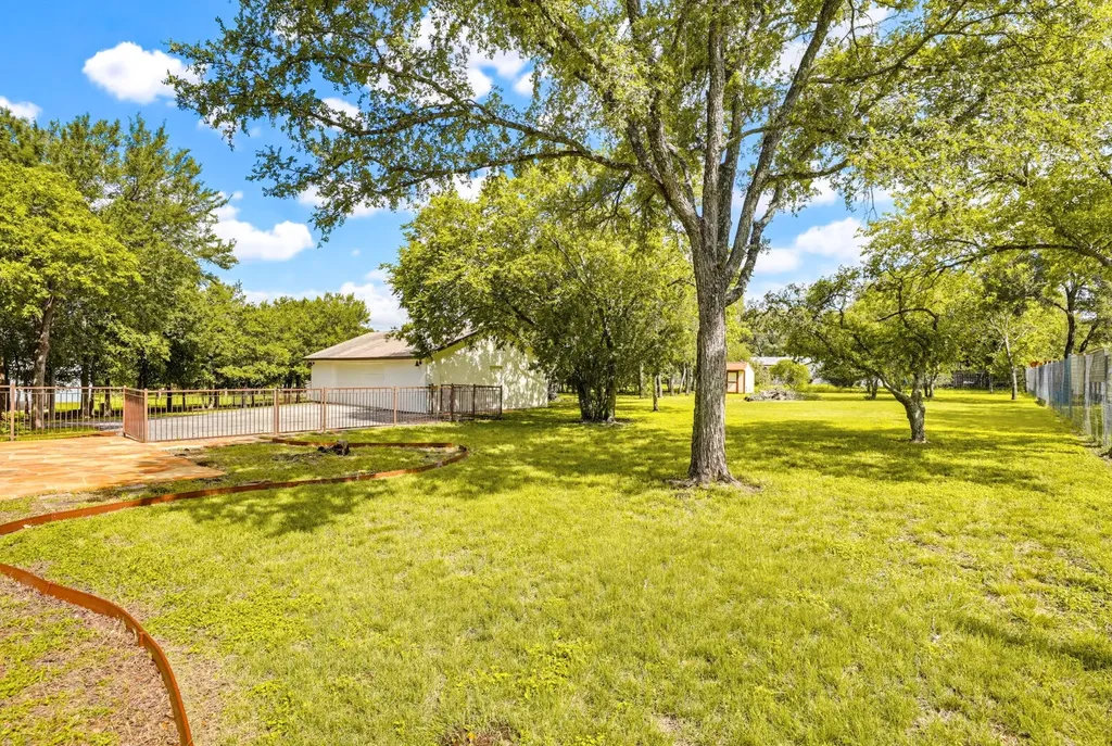 5173 Eagle Claw Drive Bulverde TX 78163