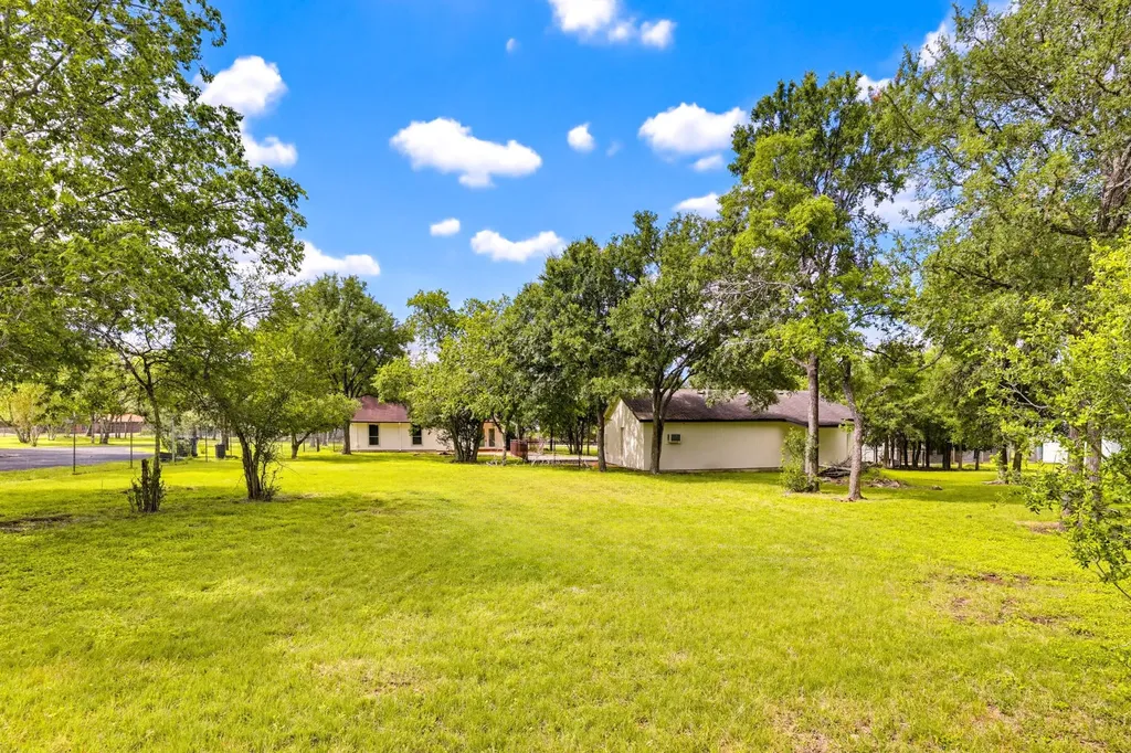 5173 Eagle Claw Drive Bulverde TX 78163