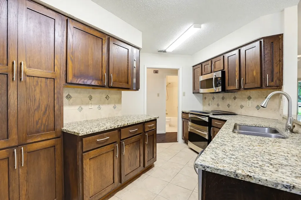 5173 Eagle Claw Drive Bulverde TX 78163