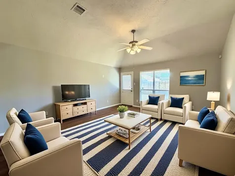 11807 Green Colling Park Drive Houston TX 77047
