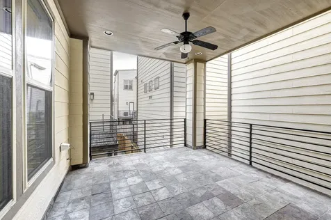 2717 Mason Street Houston TX 77006