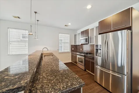 3041 Clinton Drive Houston TX 77020