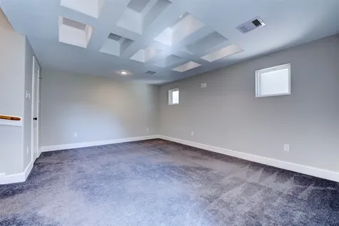 109 Dresden Street Houston TX 77012