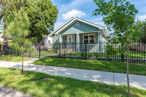 109 Dresden Street Houston TX 77012