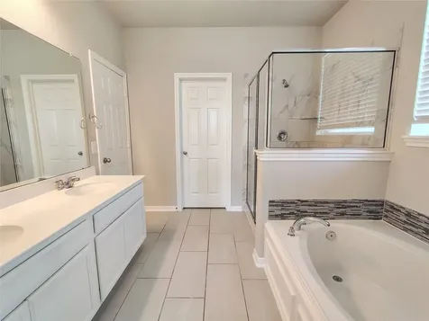 9822 Willow Crown Lane Richmond TX 77406