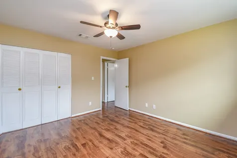 10502 Hammerly Boulevard 258 Houston TX 77043