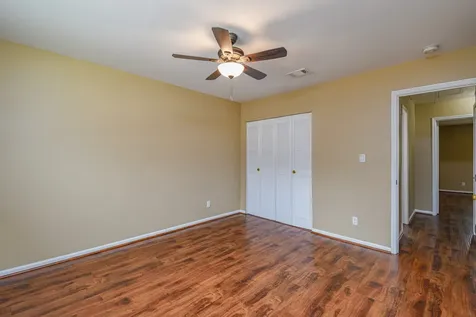10502 Hammerly Boulevard 258 Houston TX 77043