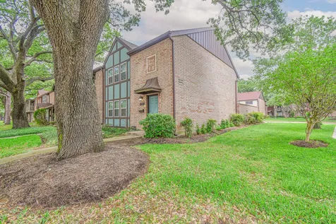 10502 Hammerly Boulevard 258 Houston TX 77043