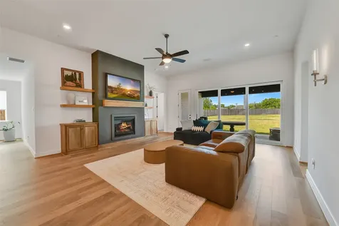 1400 River Point Drive Friendswood TX 77546