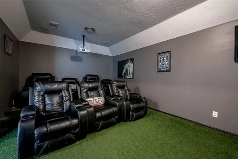 2703 Marble Brook Lane Pearland TX 77584