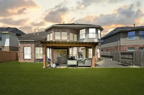 2703 Marble Brook Lane Pearland TX 77584