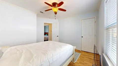 854 Palmetto Drive Crystal Beach TX 77650