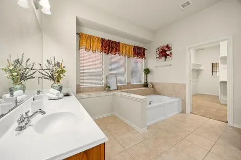 79 Cherry Hills Drive Jersey Village TX 77064