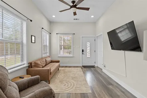 630 & 610 S Railroad Avenue Shepherd TX 77371