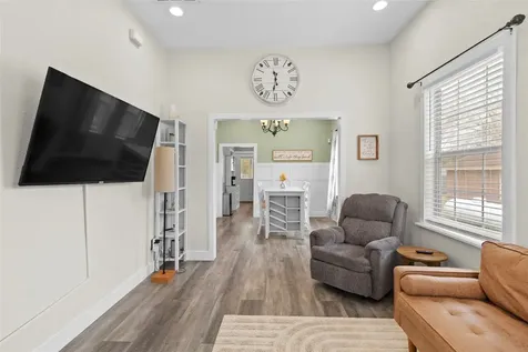 630 & 610 S Railroad Avenue Shepherd TX 77371