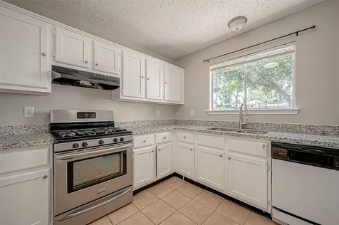 7111 Village Lake Drive Cypress TX 77433