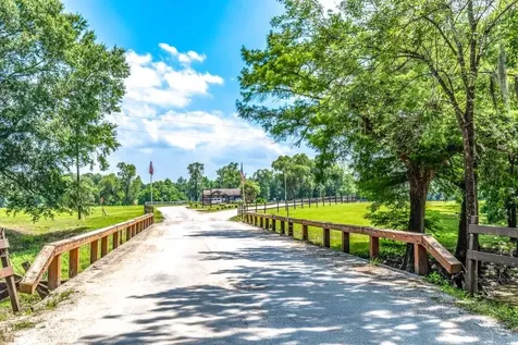 C2 Park Court Cleveland TX 77327