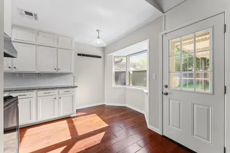 2562 Kevin Lane Houston TX 77043