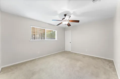 2562 Kevin Lane Houston TX 77043