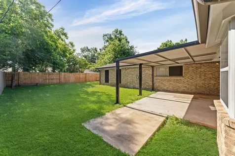2562 Kevin Lane Houston TX 77043