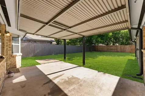 2562 Kevin Lane Houston TX 77043