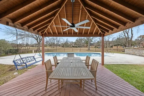 1818 Plantation Drive Richmond TX 77406