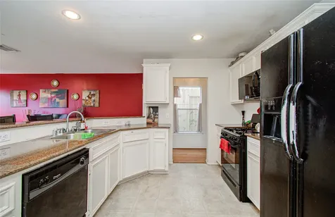 1718 Redwing Ridge Drive Houston TX 77009