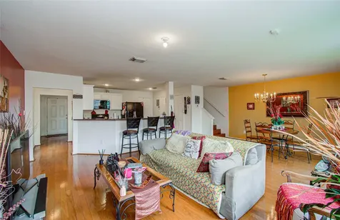 1718 Redwing Ridge Drive Houston TX 77009