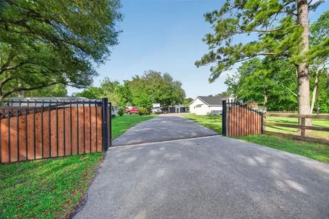 12625 Padon Road Needville TX 77461