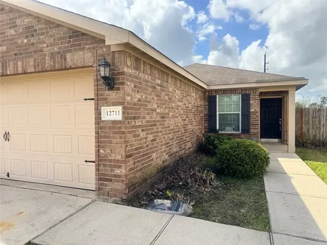 12711 Mystic Water Lane Houston TX 77044