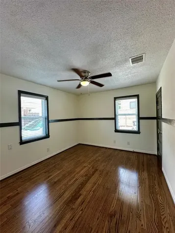 813 Waverly Street Houston TX 77007