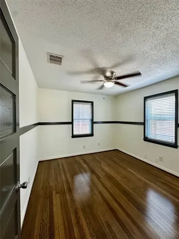 813 Waverly Street Houston TX 77007