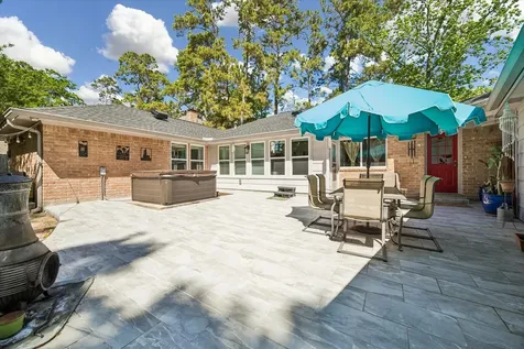 3614 Garden Lake Drive Kingwood TX 77339