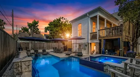 2110 Avenue O Galveston TX 77550