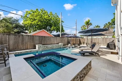2110 Avenue O Galveston TX 77550