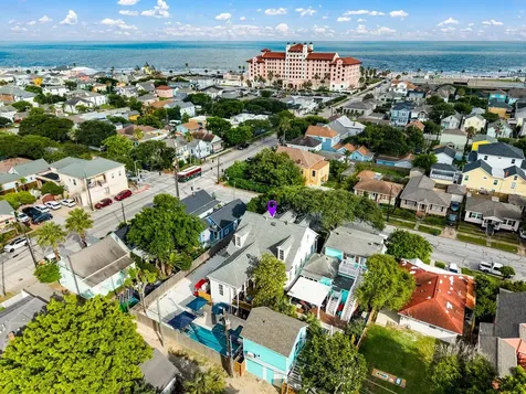 2110 Avenue O Galveston TX 77550